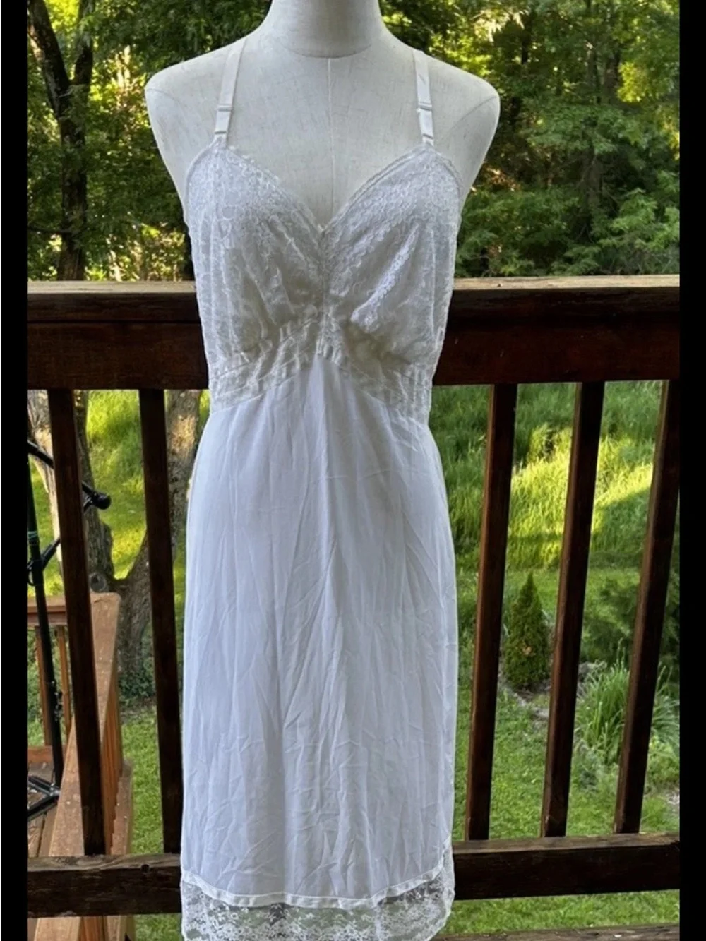 Vint Seamprufe Women’s Full Slip White Size 36 Bust Embellished Cups Made In USA